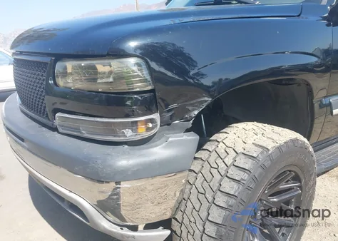 2005 Chevrolet Tahoe Lt from USA, damaged, VIN 1GNEC13T85R122088